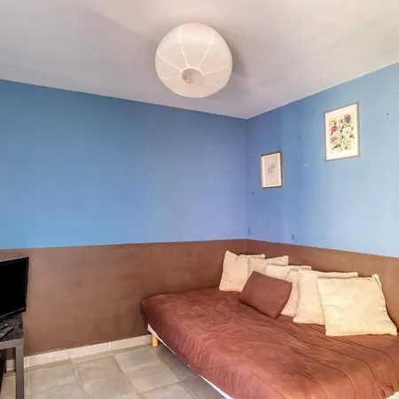 Magnificent Apt Near The Sea Holiday home *